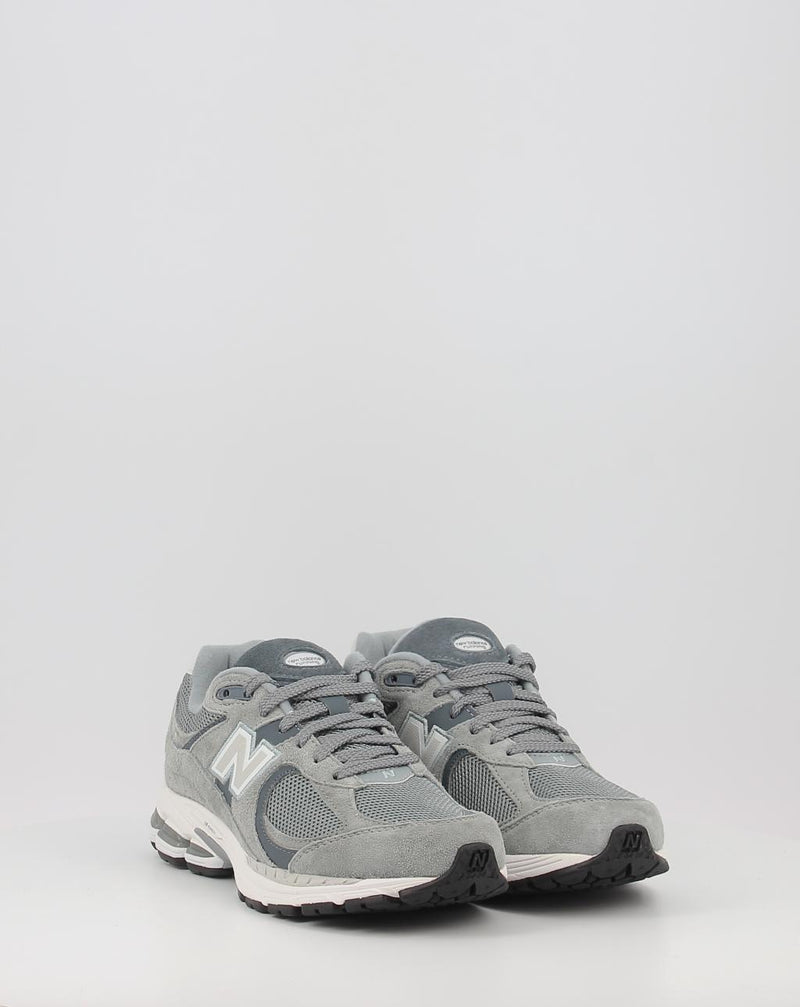 Sneaker NEW BALANCE M2002RST grau