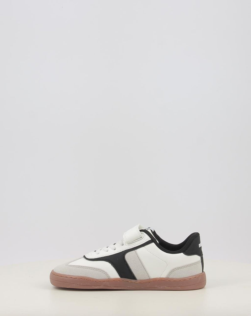 Sneakers MUSTANG FREE 48942 weiß