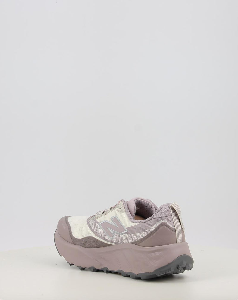 Sneakers NEW BALANCE WMNS FRESH FOAM X HIERRO V9 lila